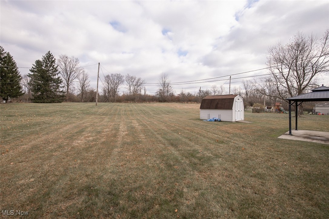 Holiday Hills 01 - Residential