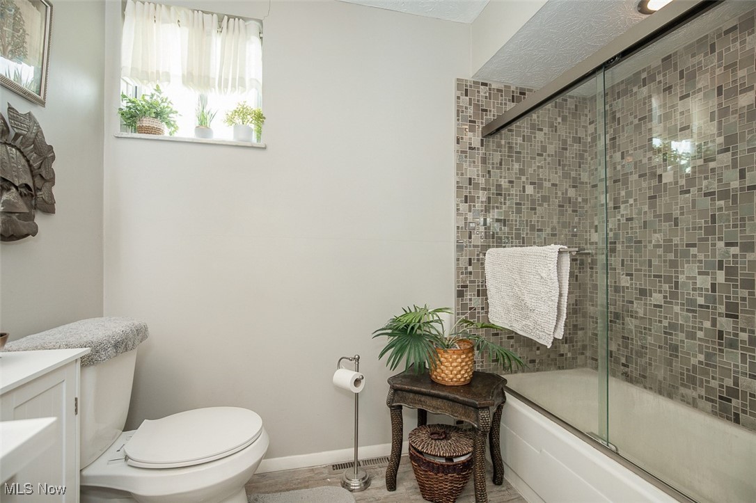 Holiday Hills 01 - Residential