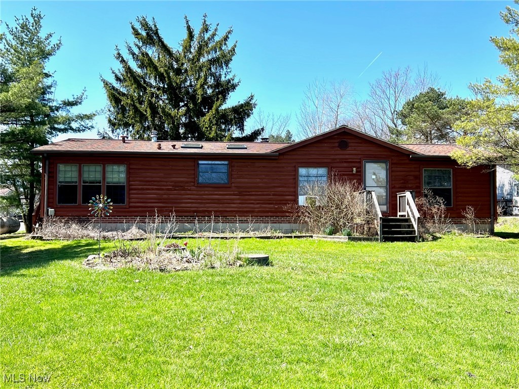 14862 Bundysburg Road, Middlefield, Ohio image 2