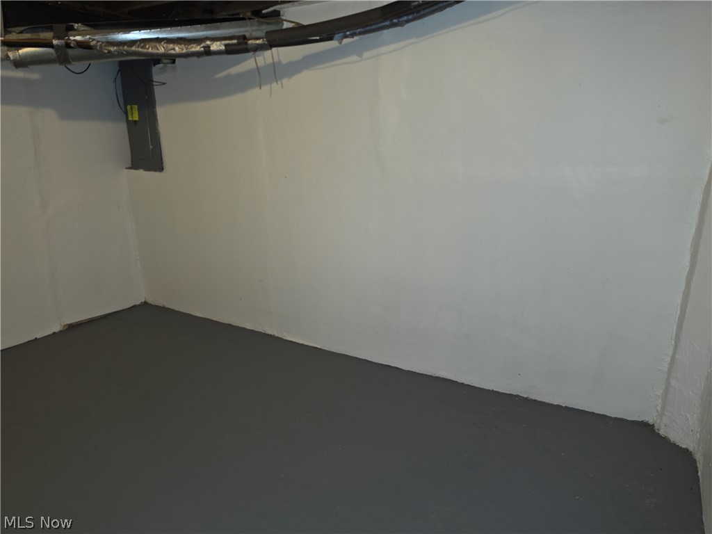 Walnut Bluff 01 - Residential