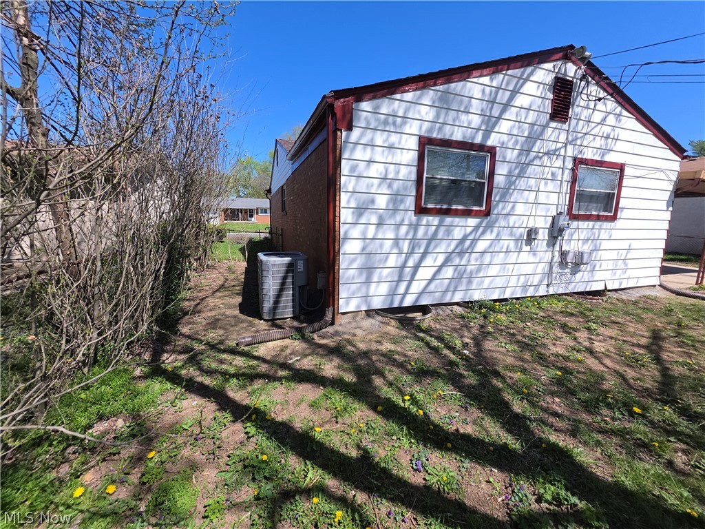 Walnut Bluff 01 - Residential