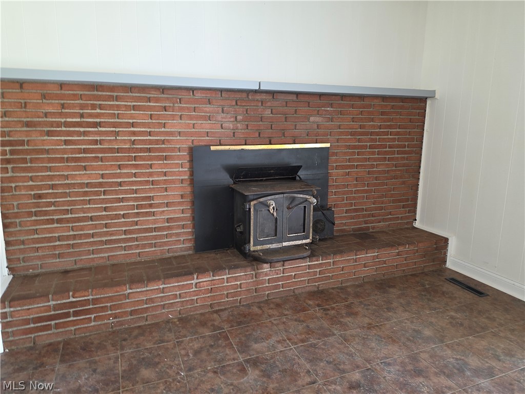 Walnut Bluff 01 - Residential