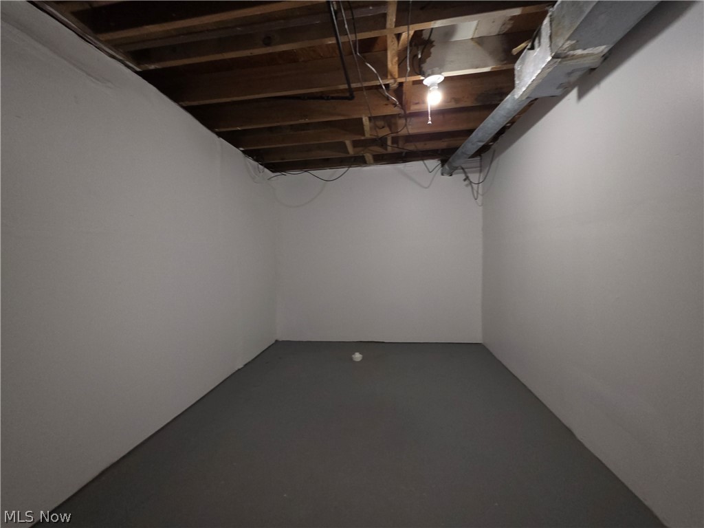 Walnut Bluff 01 - Residential