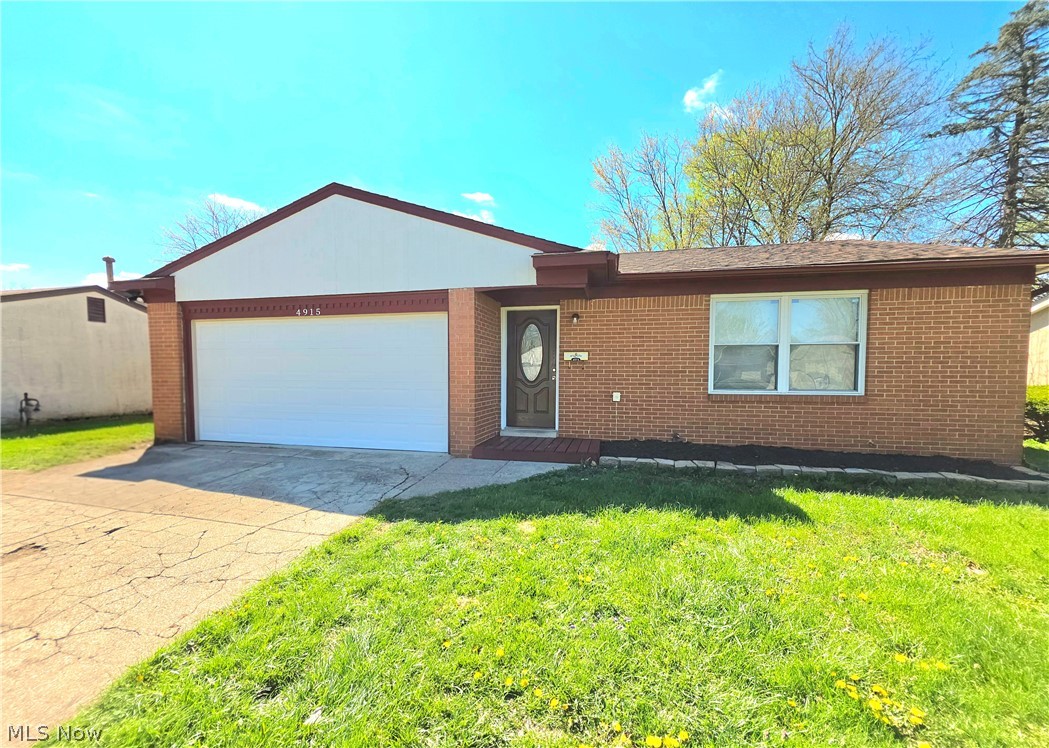 Walnut Bluff 01 - Residential