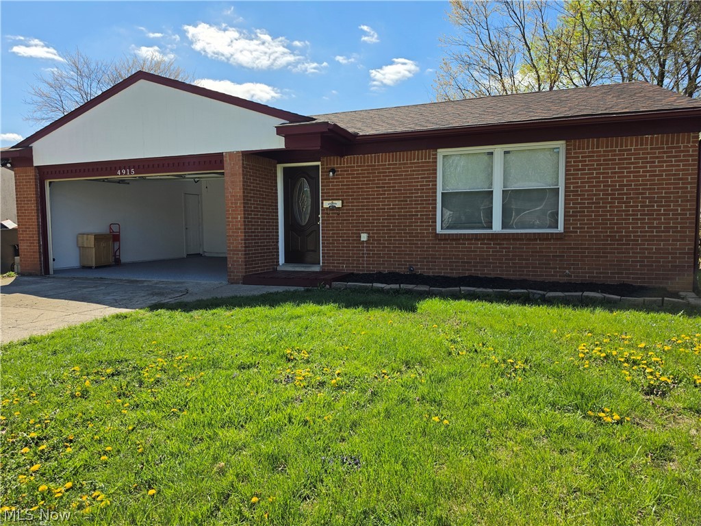 Walnut Bluff 01 - Residential