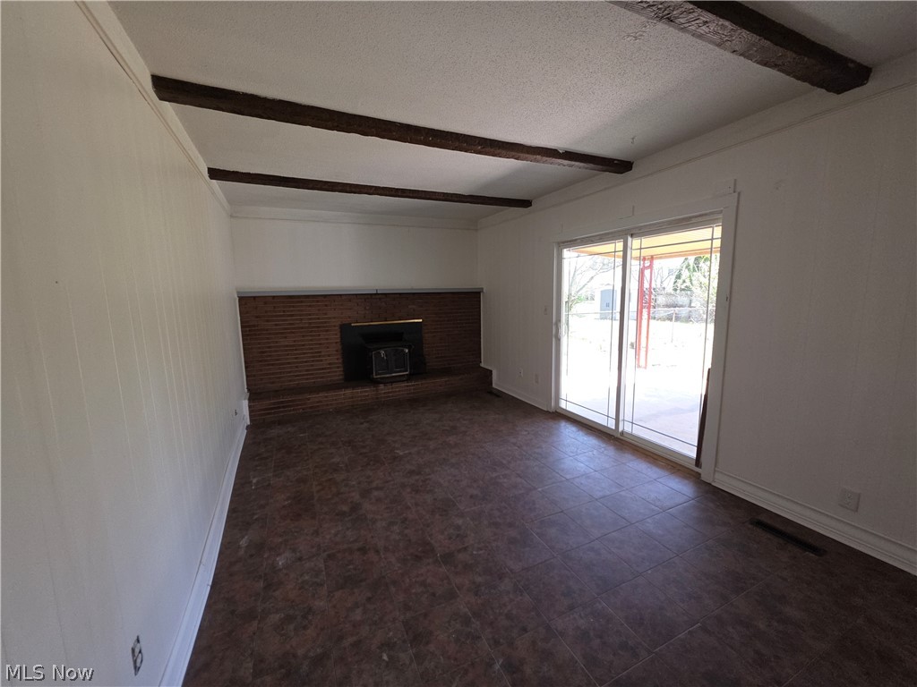 Walnut Bluff 01 - Residential