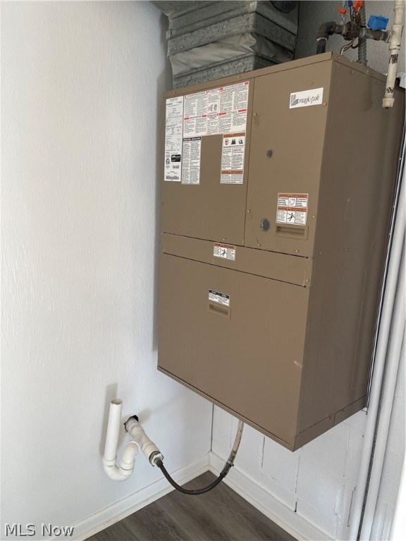 Oak Knolls Condo - Residential