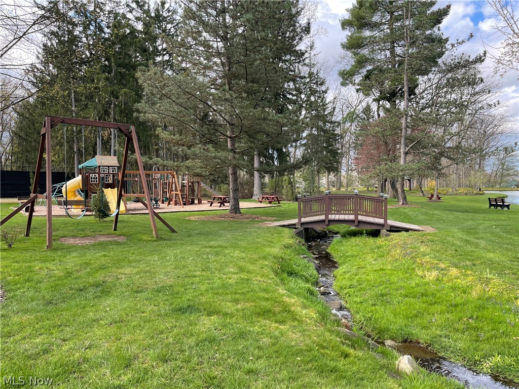 Oak Knolls Condo - Residential