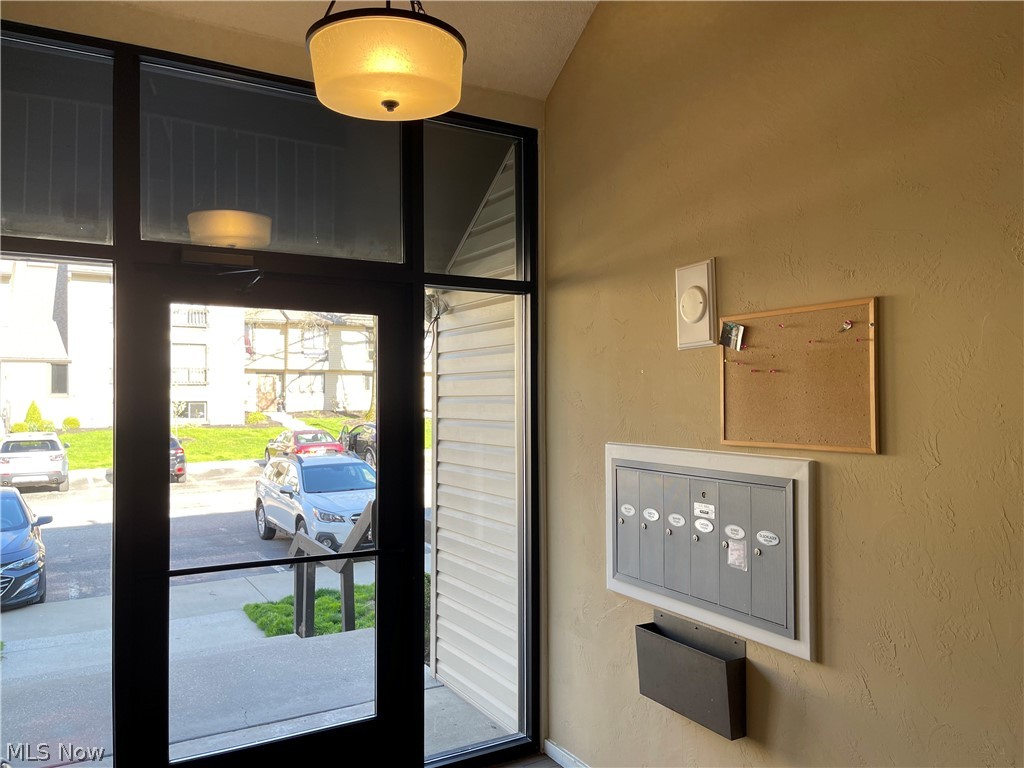 Oak Knolls Condo - Residential