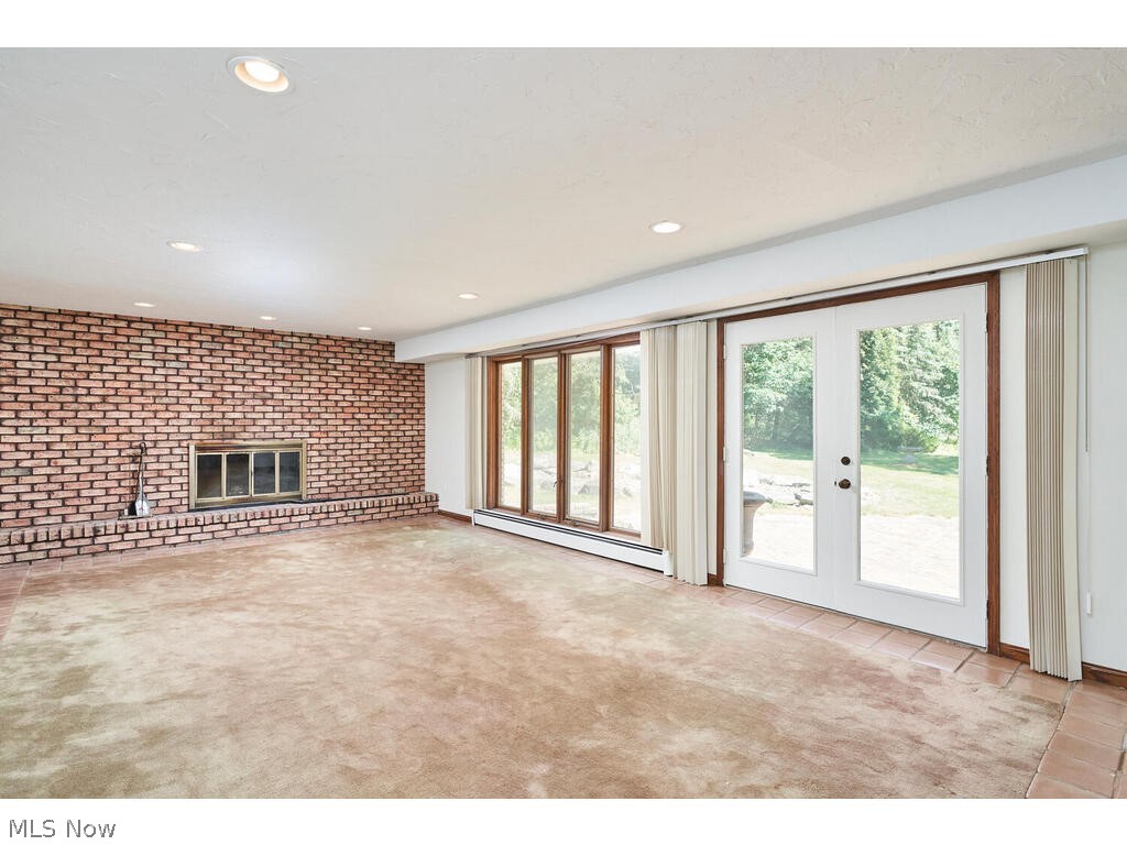 Rolling Retreat - Residential