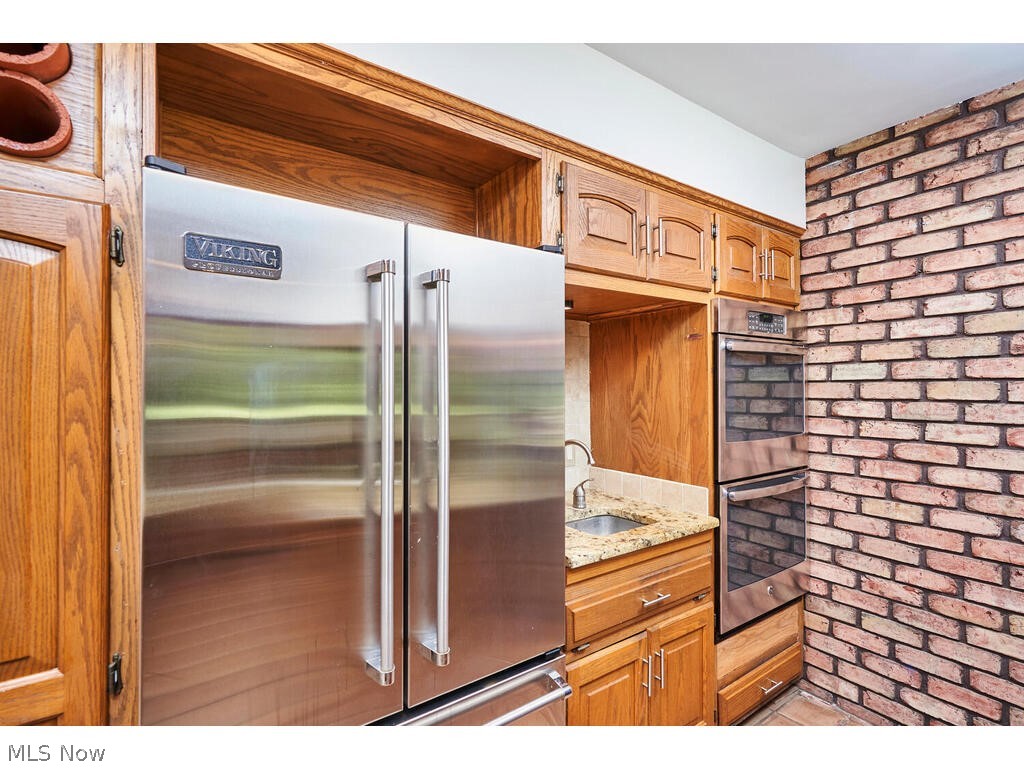 Rolling Retreat - Residential