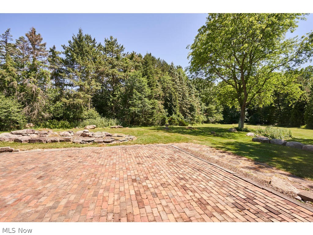 Rolling Retreat - Residential