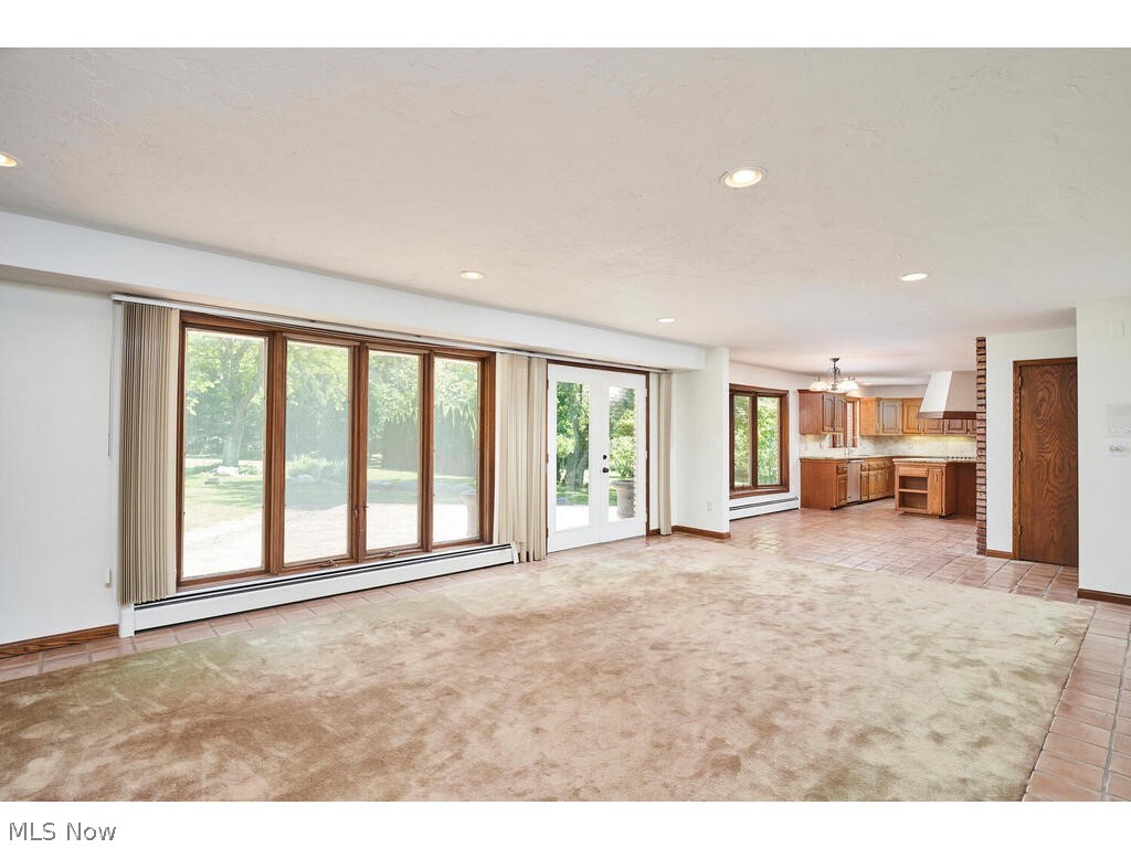 Rolling Retreat - Residential