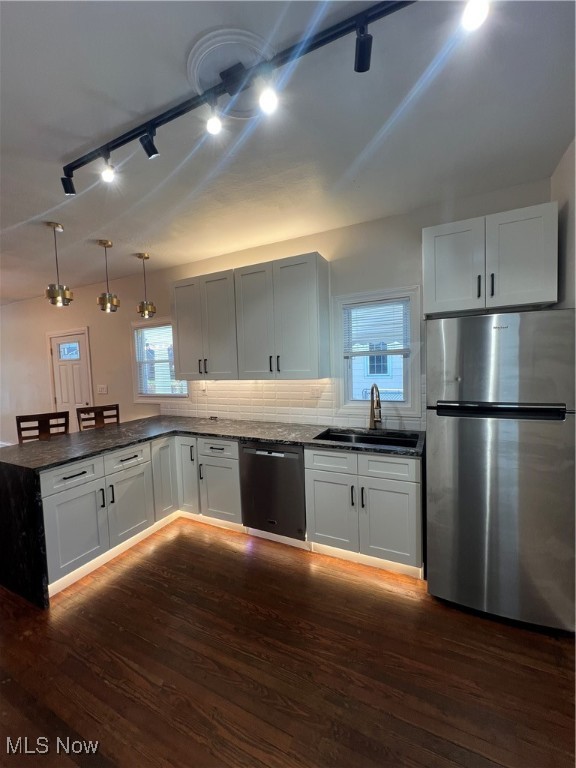 1716 Tuxedo Avenue