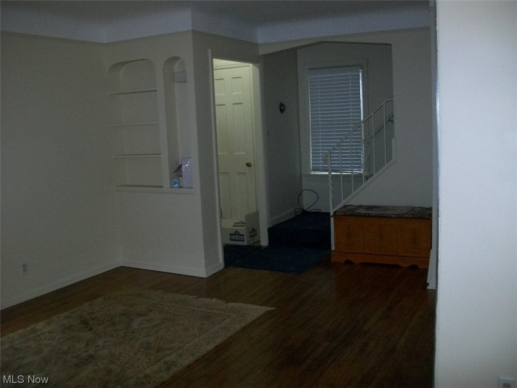 S H Kleinman Realty Cos Shake - Residential