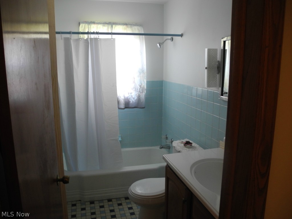 Woodland Acres - Residential