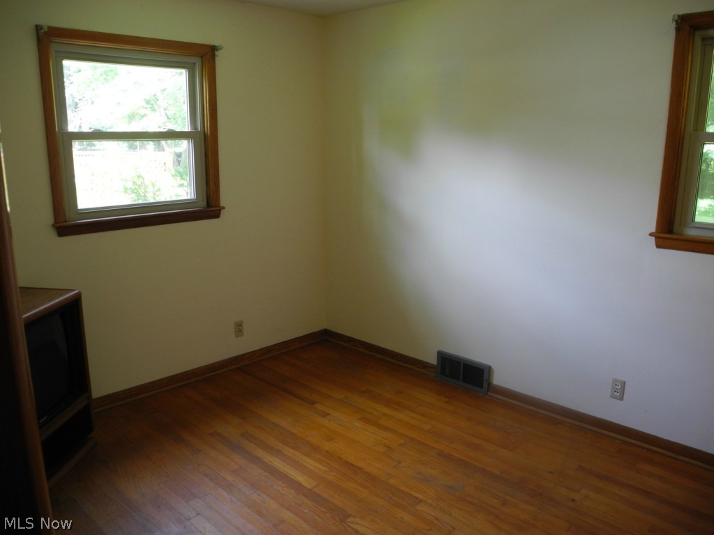 Woodland Acres - Residential