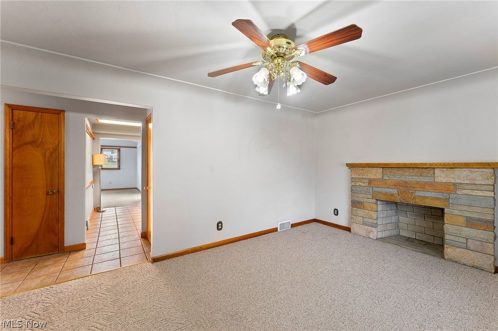 Photo of 687 Moore Avenue, Campbell, OH 44405 (MLS # 5194957)