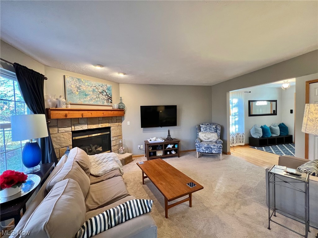 Woods of Burlington - Residential