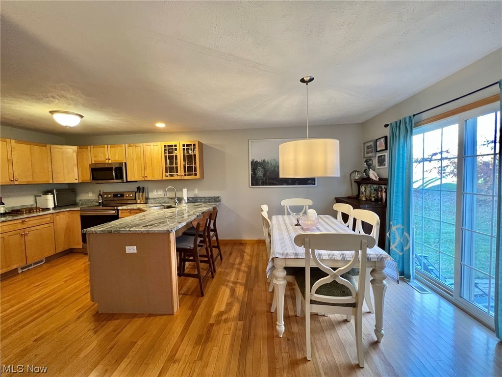 Woods of Burlington - Residential