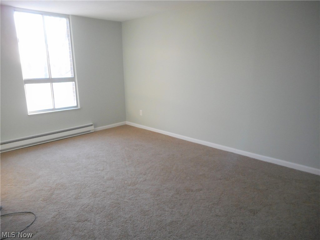Silver Lake Towers Condo - Residential