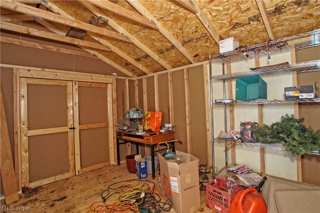 Crofoot 01 - Residential