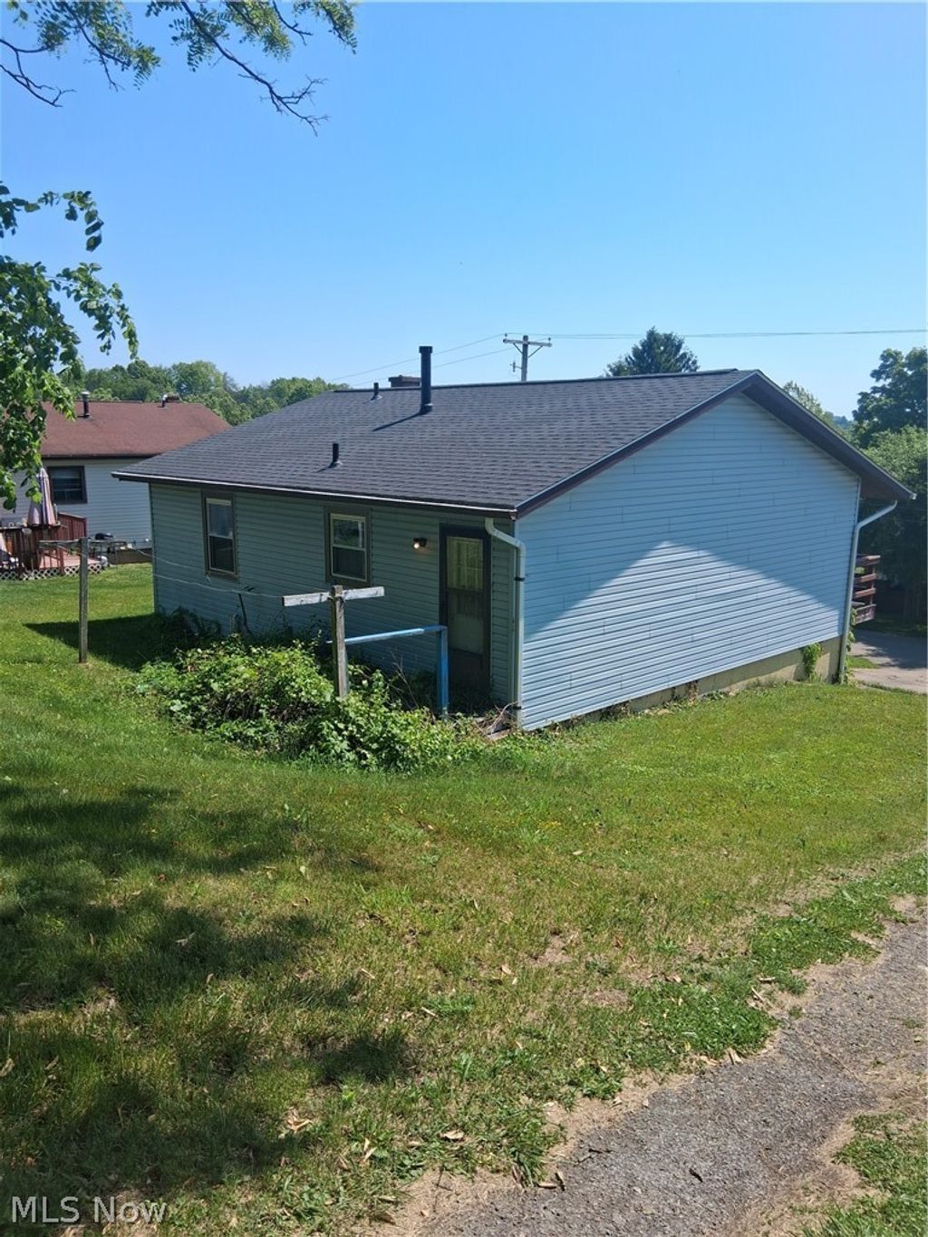 Photo of 132 W Highland Avenue, Barnesville, OH 43713 (MLS # 5211041)