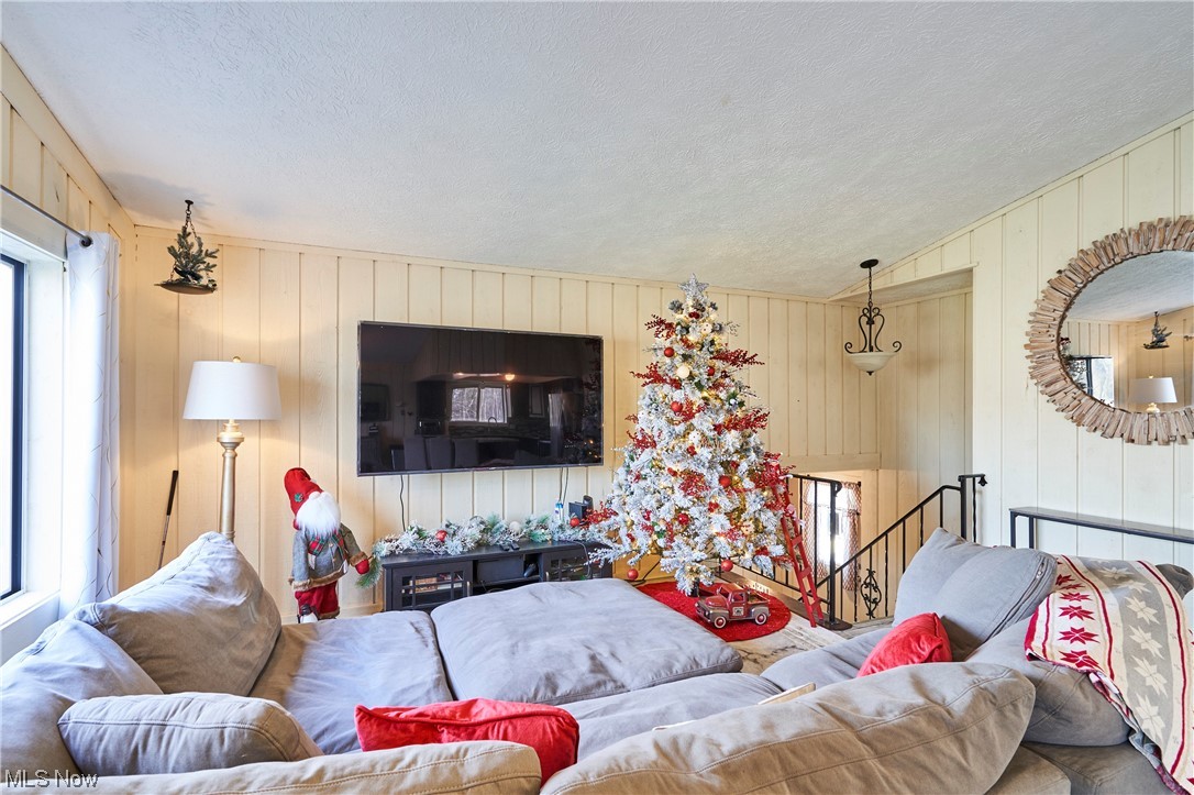 Quail Point Condo - Residential