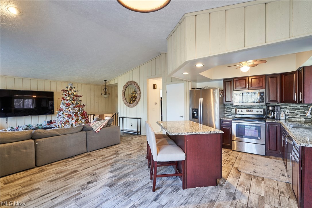 Quail Point Condo - Residential