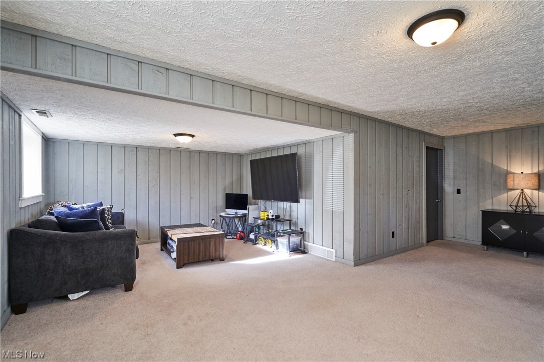 Quail Point Condo - Residential