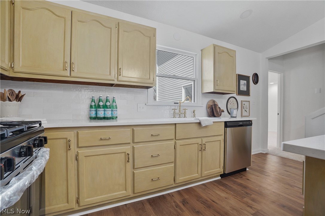 William B & F M Moores - Residential