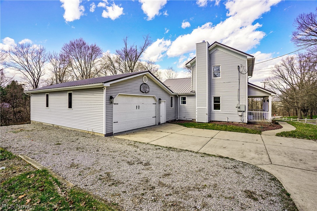 William B & F M Moores - Residential