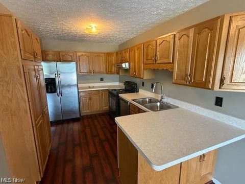 Tiny photo for 4015 Marks Road #2D, Medina, OH 44256 (MLS # 5203110)