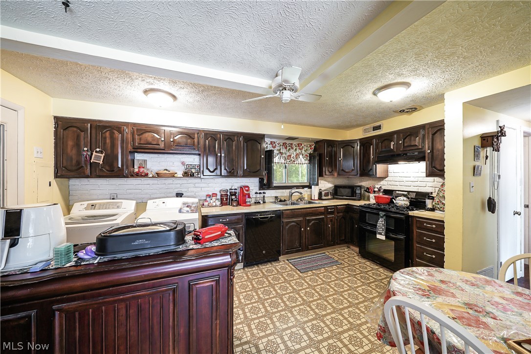 Cuya Manor Sub - Residential