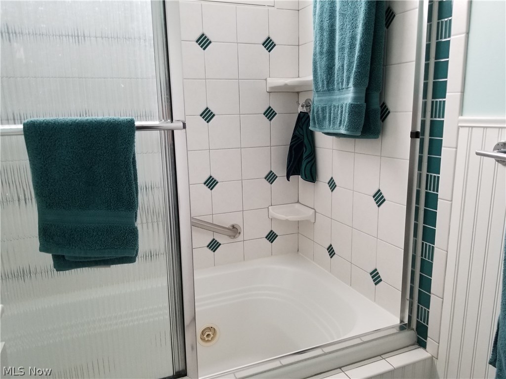 East Shore Park - Residential Lease