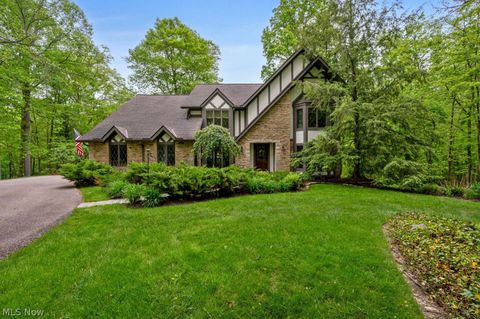 Photo for 15115 Hemlock Point Road