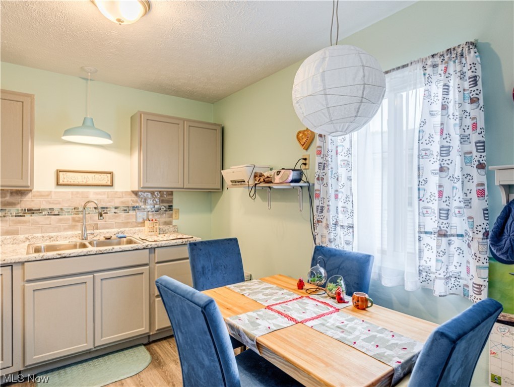 Broadway - Residential Income