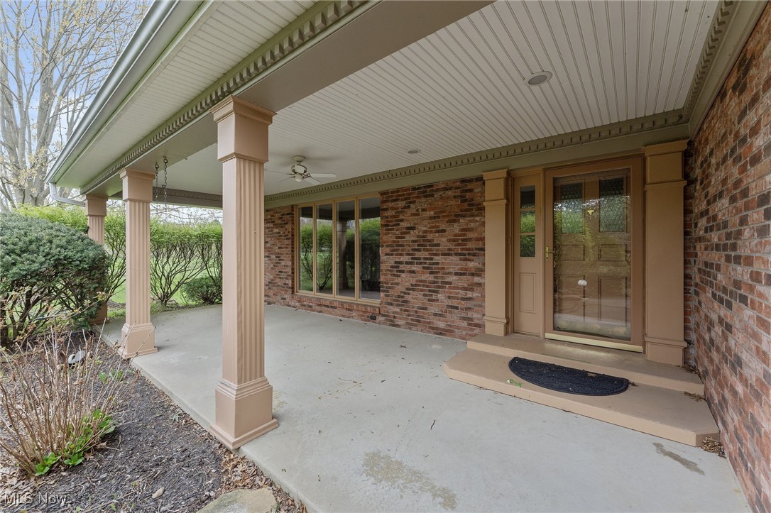 3850 Jaycox Road, Avon, Ohio image 38