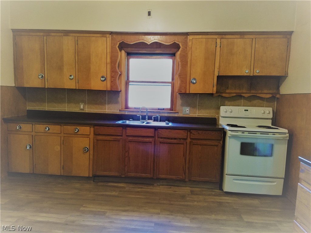 City/Youngstown - Residential Lease