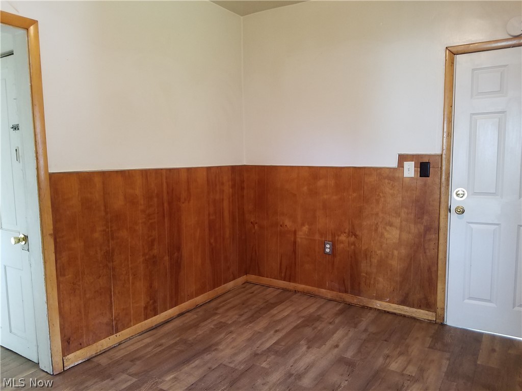 City/Youngstown - Residential Lease