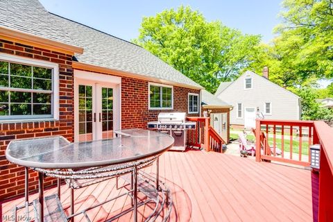 Tiny photo for 3241 W 231st Street, North Olmsted, OH 44070 (MLS # 5205487)