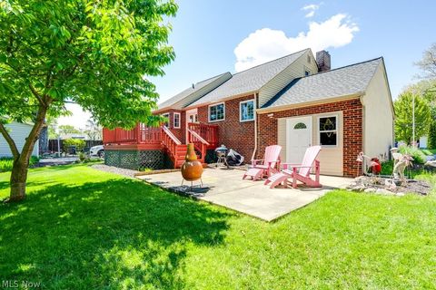 Tiny photo for 3241 W 231st Street, North Olmsted, OH 44070 (MLS # 5205487)