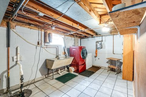 Tiny photo for 3241 W 231st Street, North Olmsted, OH 44070 (MLS # 5205487)