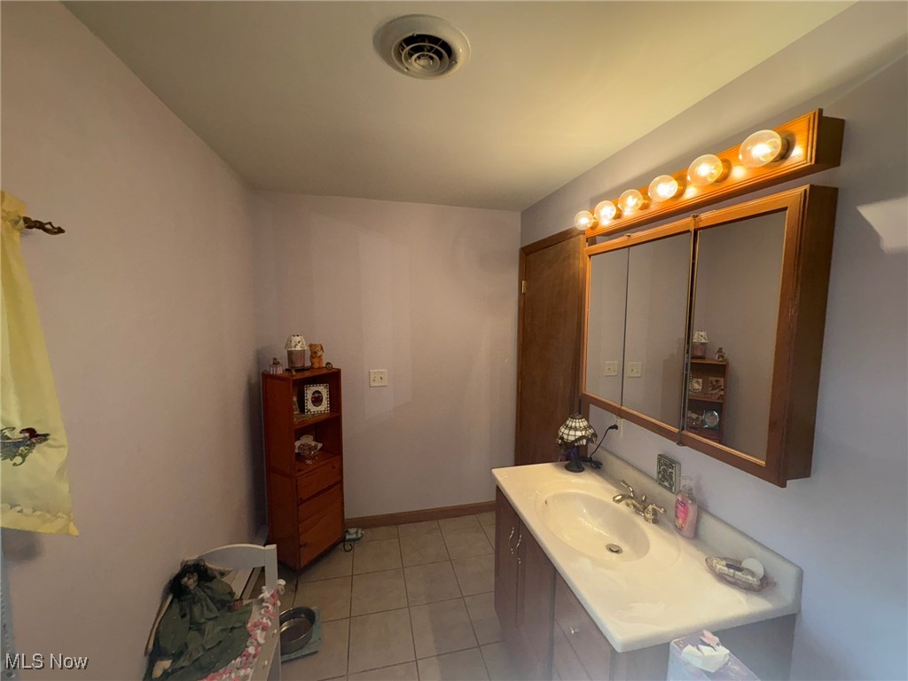 3181 Jaycox Road, Avon, Ohio image 23