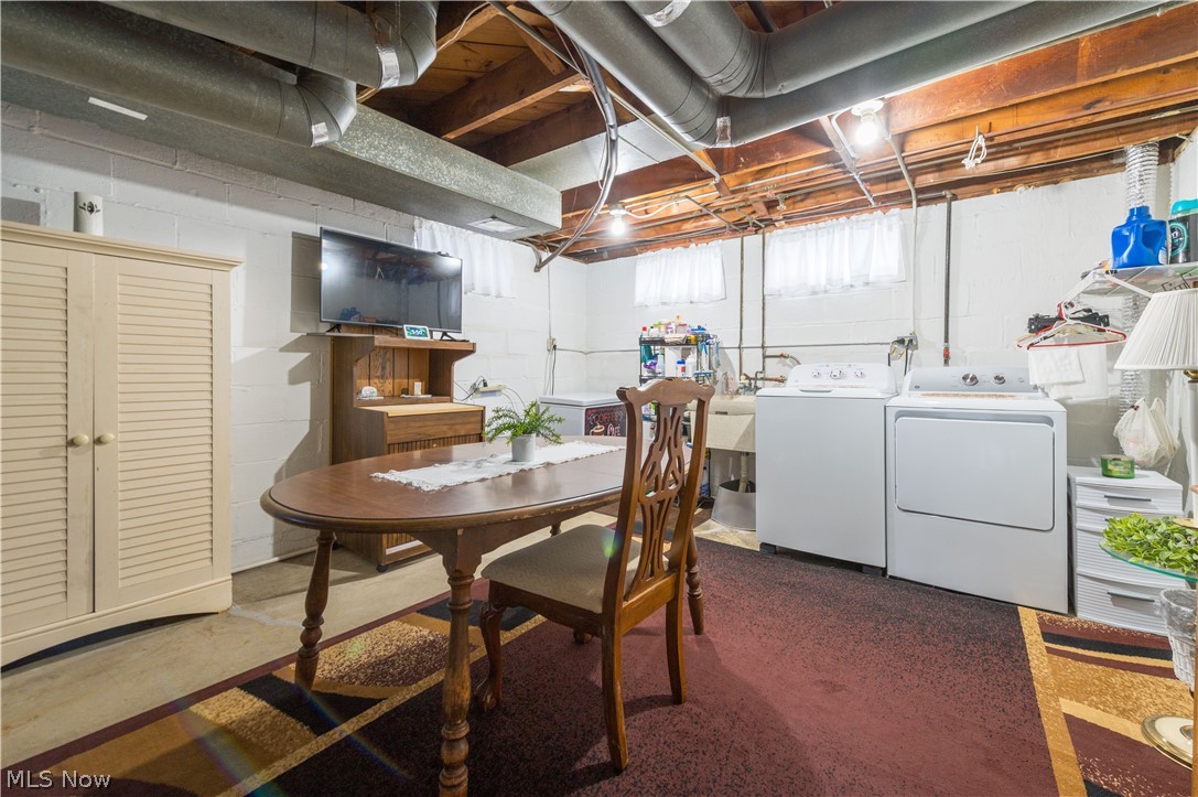 Howard Homes Sub - Residential