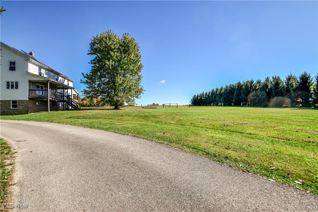 Photo of 12954 State Route 88, Garrettsville, OH 44231 (MLS # 5166132)