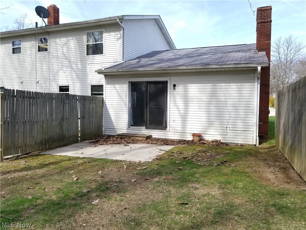 Woodview Manor - Residential Lease