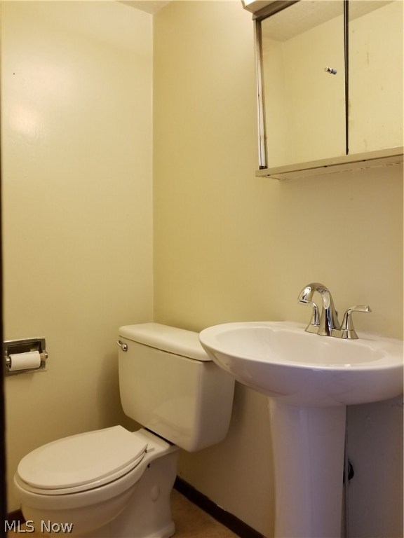 Woodview Manor - Residential Lease