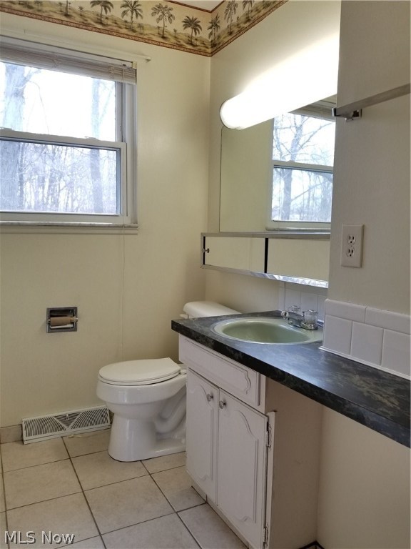 Woodview Manor - Residential Lease