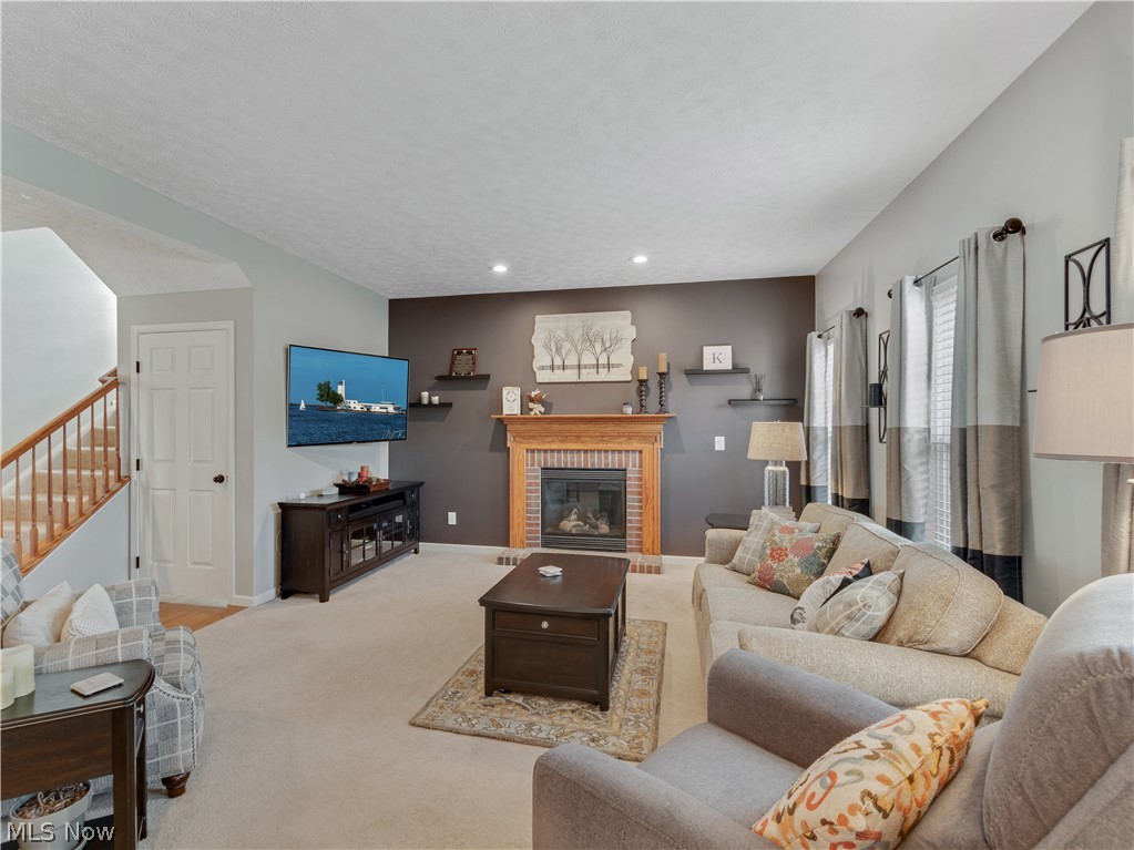 Fieldcrest - Residential